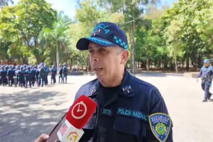 Policía busca conductor de camión que atropelló niño en Brisas del Este